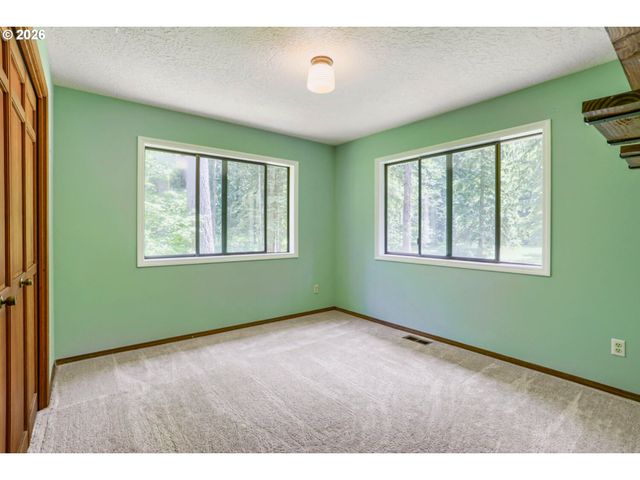39105 Se GORDON CREEK Rd, Corbett, OR 97019