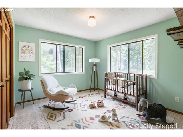 39105 Se GORDON CREEK Rd, Corbett, OR 97019