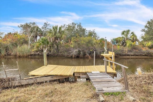 141 SUMMERSET DRIVE, Punta Gorda, FL 33982