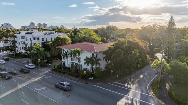 1600 S Le Jeune Rd 1, Coral Gables, FL 33134