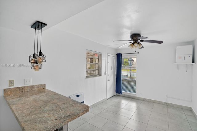 1600 S Le Jeune Rd 1, Coral Gables, FL 33134