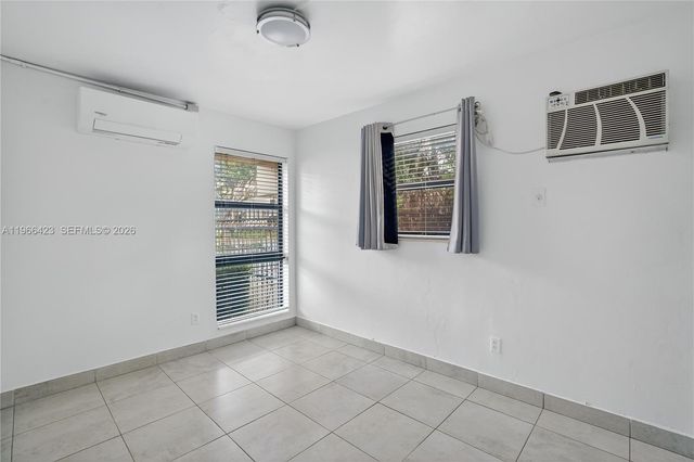 1600 S Le Jeune Rd 1, Coral Gables, FL 33134