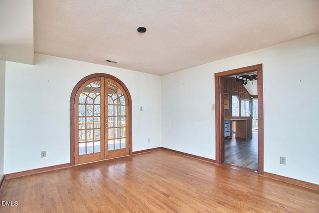 2714 New Hope Church Road, Chapel Hill, NC 27514