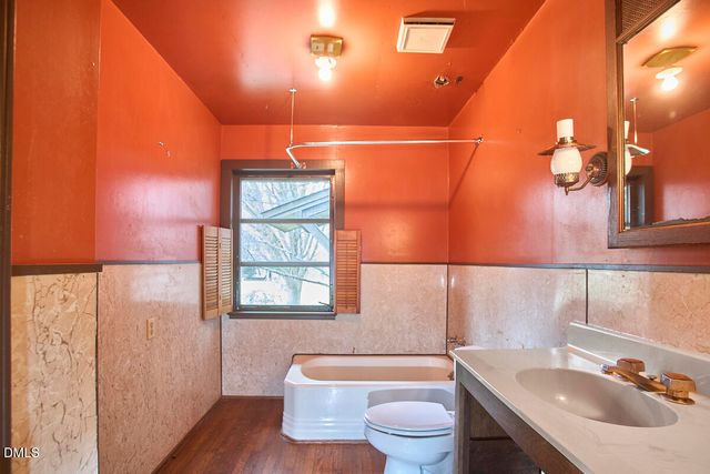 2714 New Hope Church Road, Chapel Hill, NC 27514