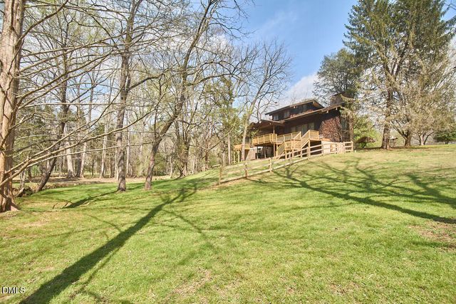 2714 New Hope Church Road, Chapel Hill, NC 27514