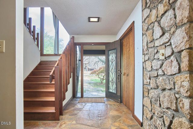 2714 New Hope Church Road, Chapel Hill, NC 27514