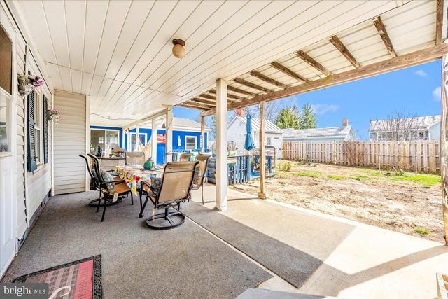 2 N 2ND ST, Woodsboro, MD 21798