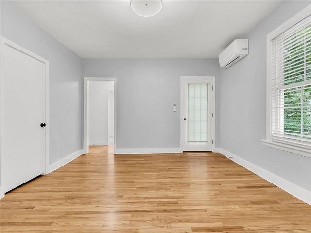 186 Main St, Wayland, MA 01778