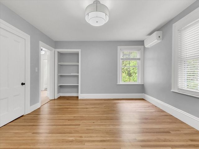 186 Main St, Wayland, MA 01778