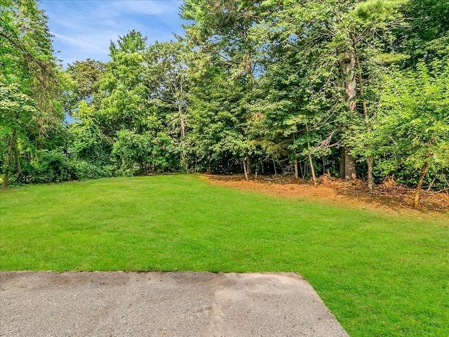 186 Main St, Wayland, MA 01778