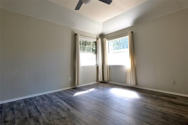 615 Blue Oak CIR, Cedar Park, TX 78613