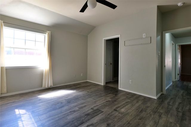 615 Blue Oak CIR, Cedar Park, TX 78613