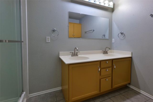 615 Blue Oak CIR, Cedar Park, TX 78613