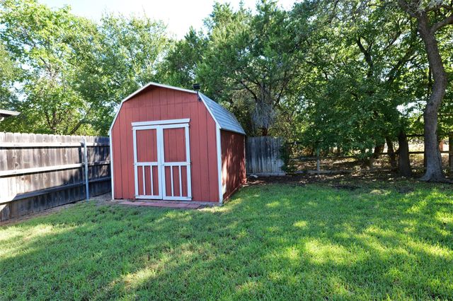 615 Blue Oak CIR, Cedar Park, TX 78613