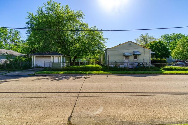 170 W Maxlow Avenue, Hazel Park, MI 48030