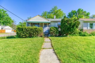 170 W Maxlow Avenue, Hazel Park, MI 48030