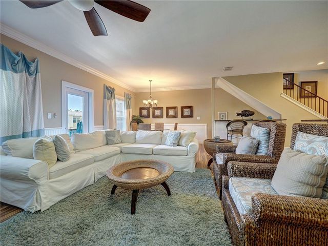247 W Roberts Ave 5, Port Aransas, TX 78373