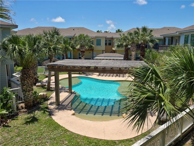 247 W Roberts Ave 5, Port Aransas, TX 78373