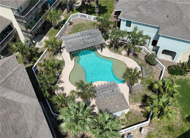 247 W Roberts Ave 5, Port Aransas, TX 78373