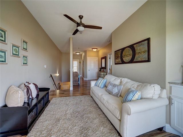 247 W Roberts Ave 5, Port Aransas, TX 78373