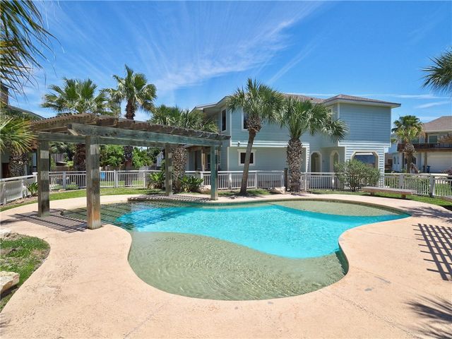 247 W Roberts Ave 5, Port Aransas, TX 78373