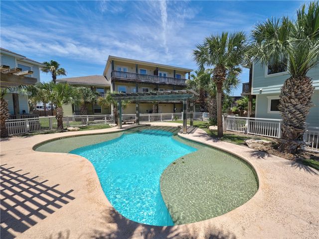 247 W Roberts Ave 5, Port Aransas, TX 78373