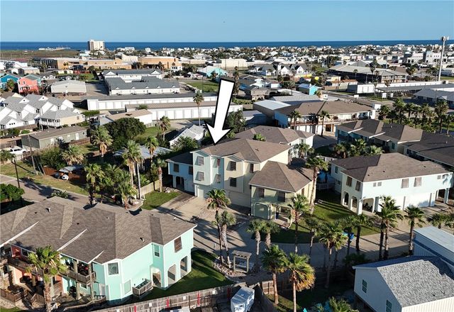 247 W Roberts Ave 5, Port Aransas, TX 78373