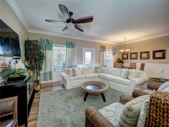 247 W Roberts Ave 5, Port Aransas, TX 78373