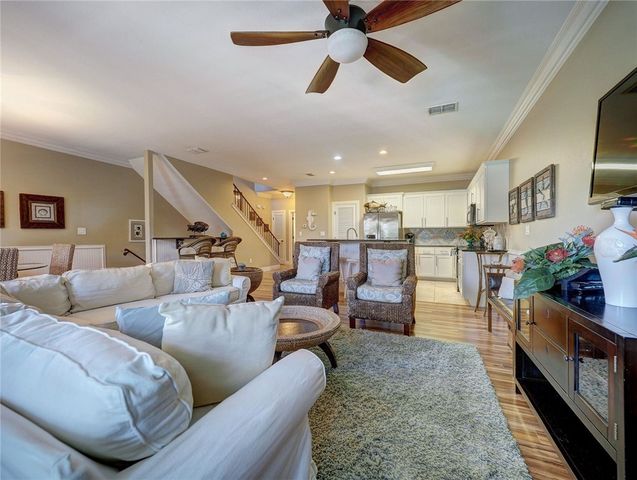 247 W Roberts Ave 5, Port Aransas, TX 78373
