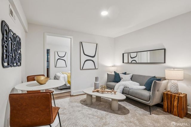 346 Lisbon Street, San Francisco, CA 94112