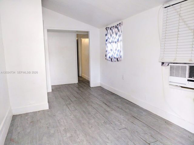 5647 NW 5th Ct B, Miami, FL 33127