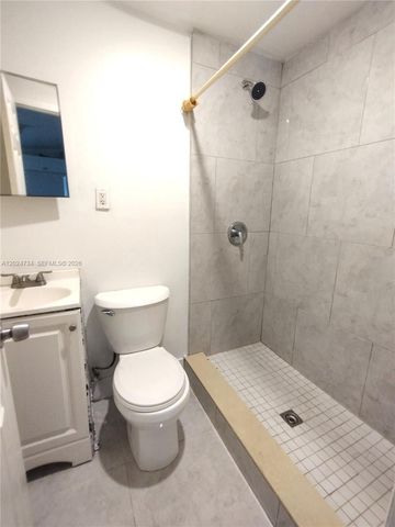 5647 NW 5th Ct B, Miami, FL 33127