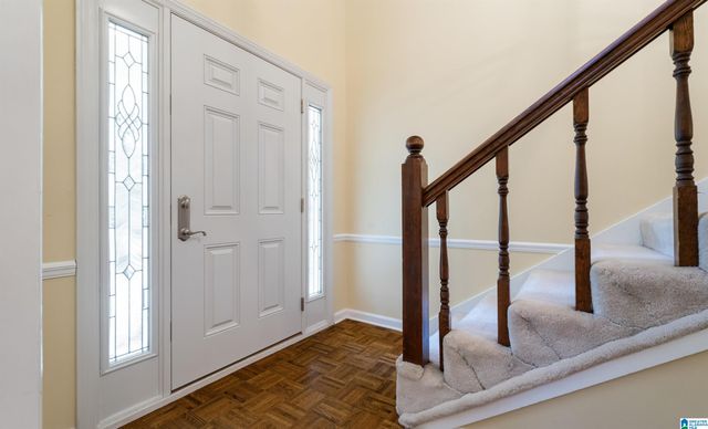 2704 AL LIN CIRCLE, Birmingham, AL 35244