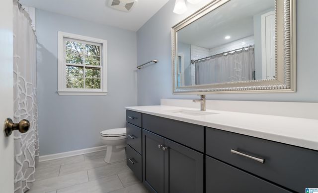 2704 AL LIN CIRCLE, Birmingham, AL 35244