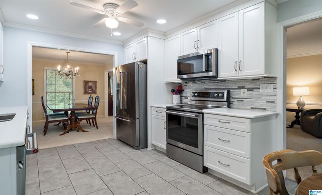 2704 AL LIN CIRCLE, Birmingham, AL 35244