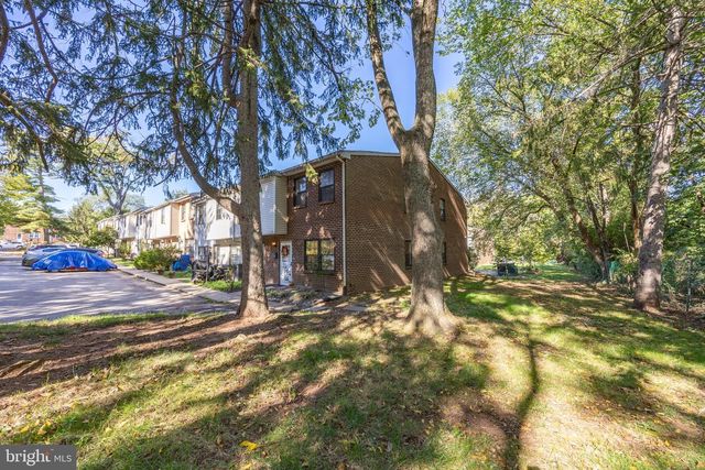 8 SAWMILL RUN #8, Norristown, PA 19401