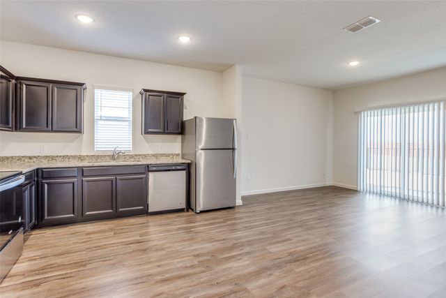 1819 Wolf Run, Anna, TX 75409