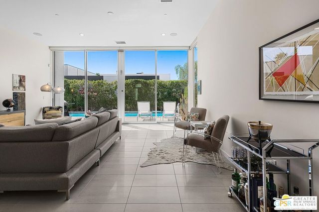 4982 Cottier Way, Palm Springs, CA 92262