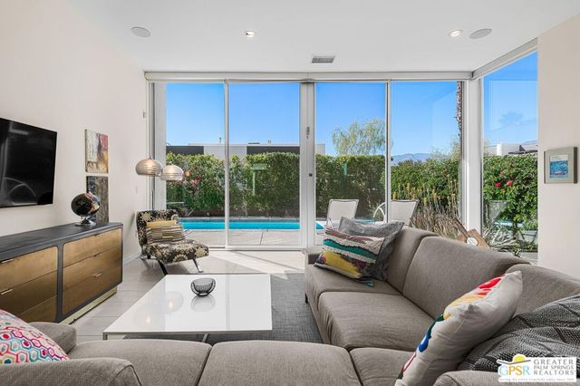 4982 Cottier Way, Palm Springs, CA 92262