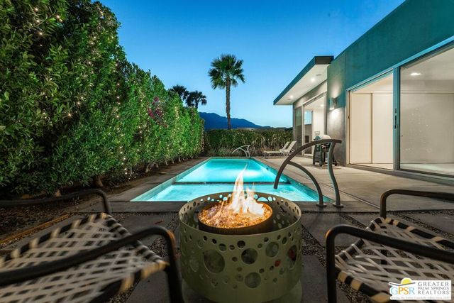 4982 Cottier Way, Palm Springs, CA 92262