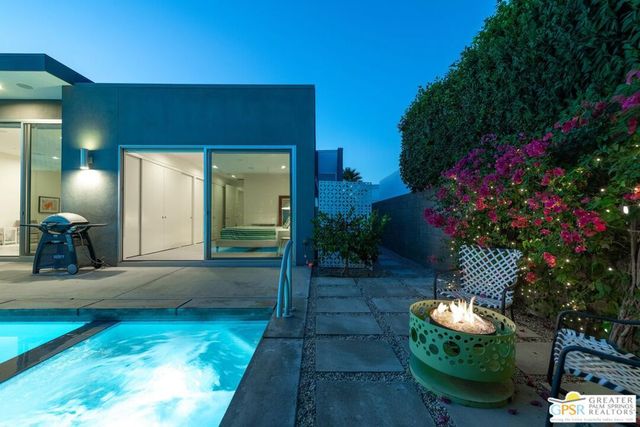 4982 Cottier Way, Palm Springs, CA 92262