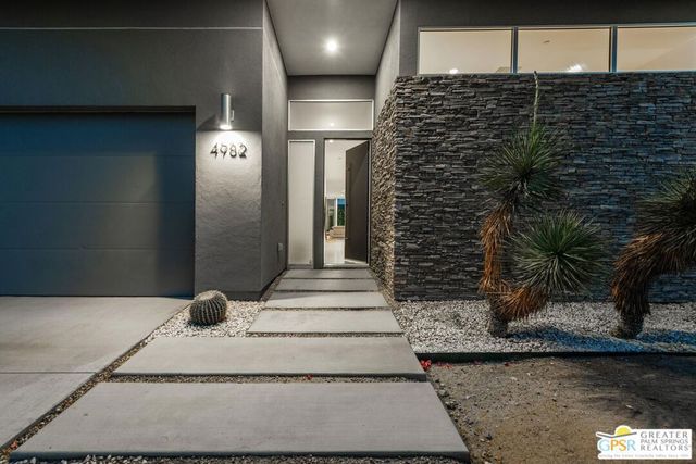 4982 Cottier Way, Palm Springs, CA 92262
