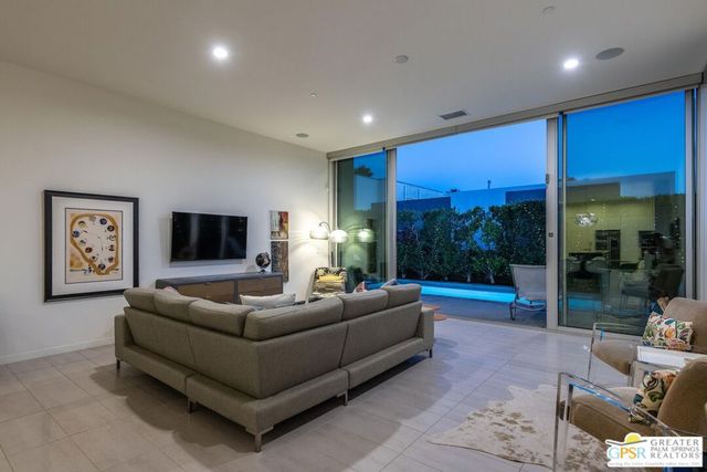 4982 Cottier Way, Palm Springs, CA 92262