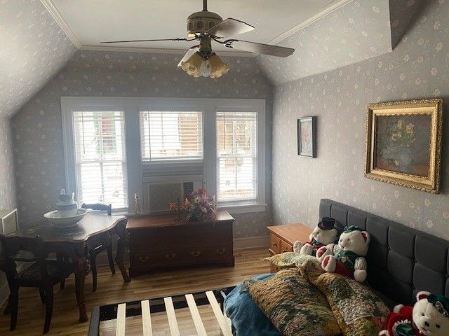 1404 W MAIN Street, Clarksville, TX 75426