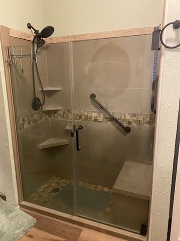 1404 W MAIN Street, Clarksville, TX 75426