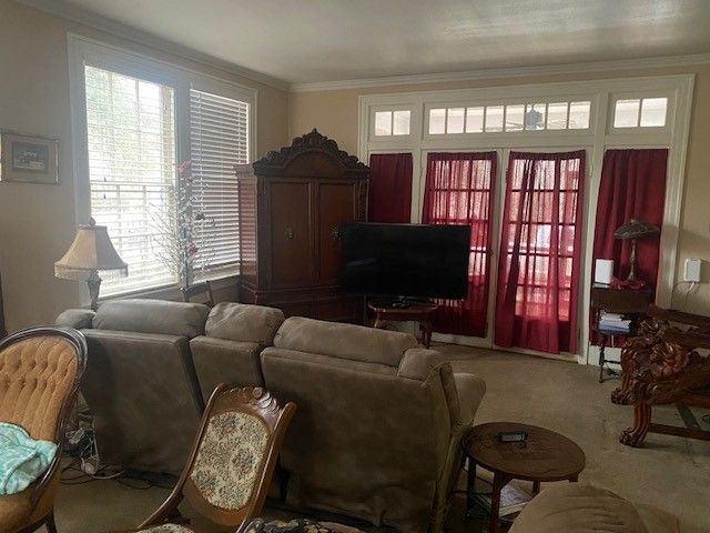 1404 W MAIN Street, Clarksville, TX 75426