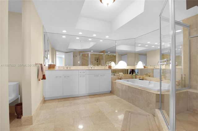 21055 Yacht Club dr 2310, Aventura, FL 33180