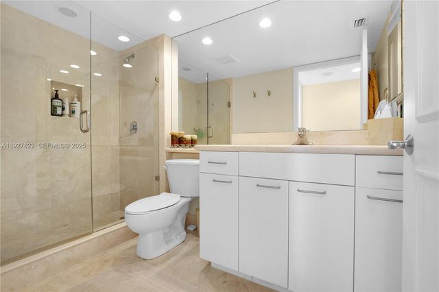 21055 Yacht Club dr 2310, Aventura, FL 33180