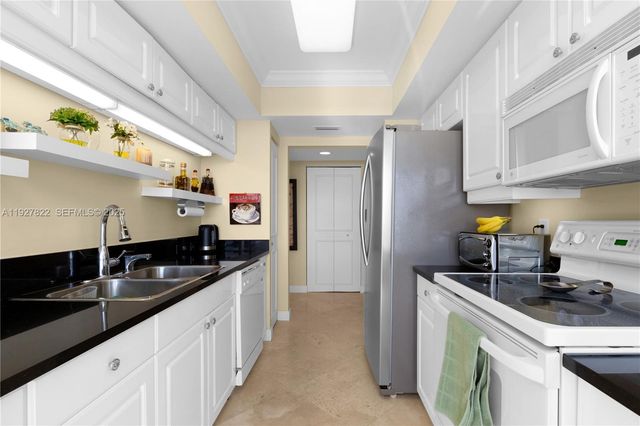 21055 Yacht Club dr 2310, Aventura, FL 33180