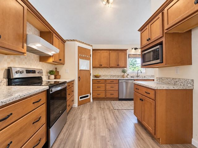210 Nature Trail, Little River, SC 29566